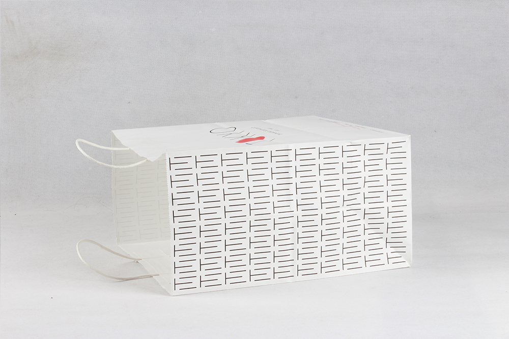 TOKYO簡約服裝牛皮紙袋定制 TOKYO簡約服裝牛皮紙袋定制