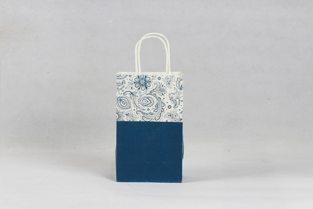 藍(lán)色花紋時尚牛皮紙袋 藍(lán)色花紋時尚牛皮紙袋