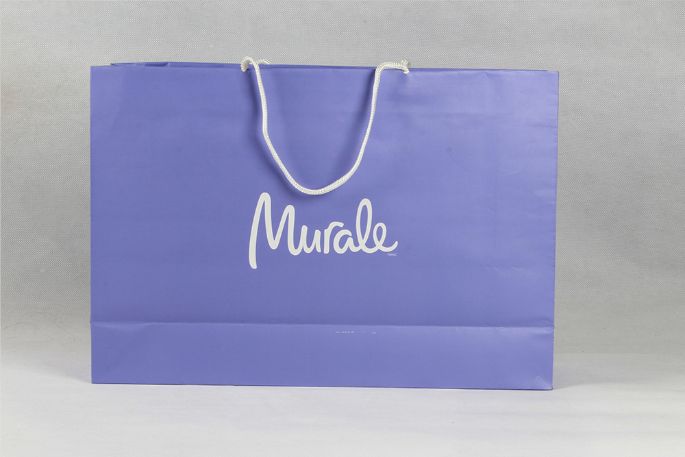 時(shí)尚簡(jiǎn)約型禮品白卡紙袋 Murale 時(shí)尚簡(jiǎn)約型禮品白卡紙袋 Murale