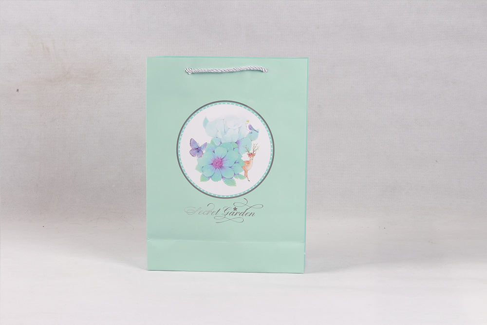 綠色唯美白卡紙袋 綠色唯美白卡紙袋