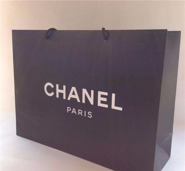 如何讓服裝紙袋順應時代的發展