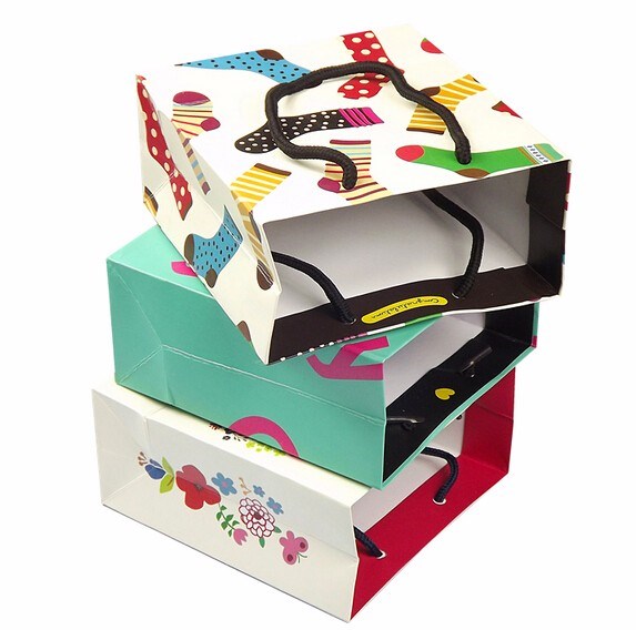 禮品紙袋制作設計常用的色彩技巧 禮品紙袋制作設計常用的色彩技巧